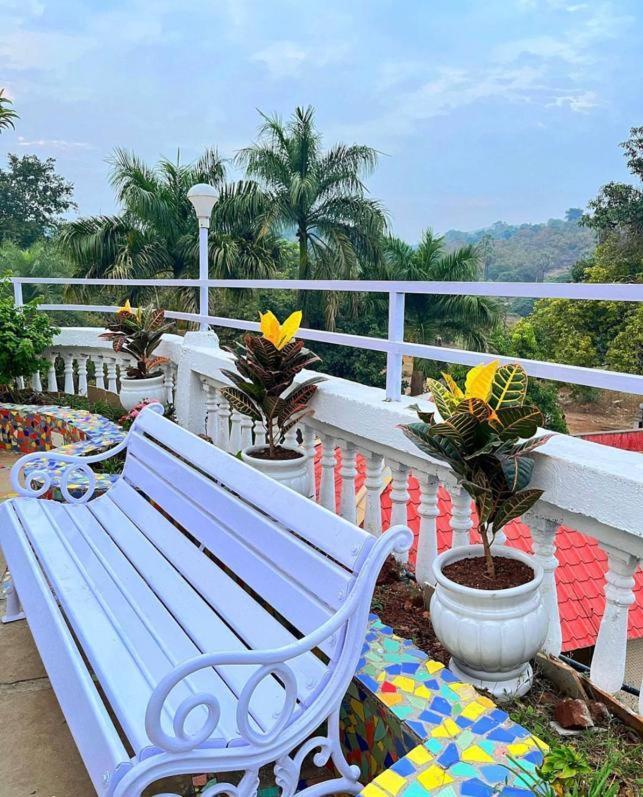 Rockdale Hotel & Resort Mira-Bhayandar Exteriör bild